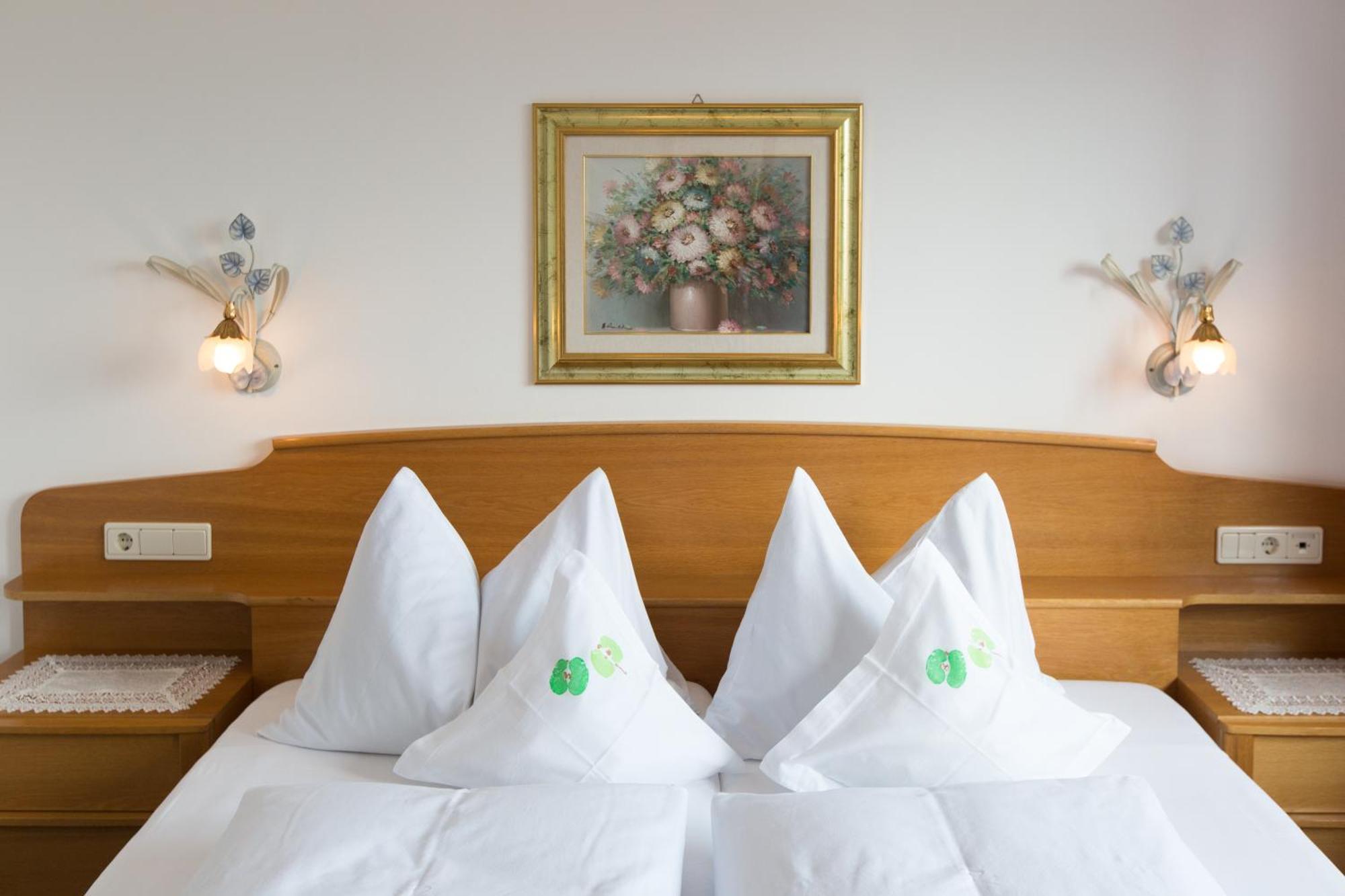 Linghof Bed and Breakfast Tirolo Exteriör bild